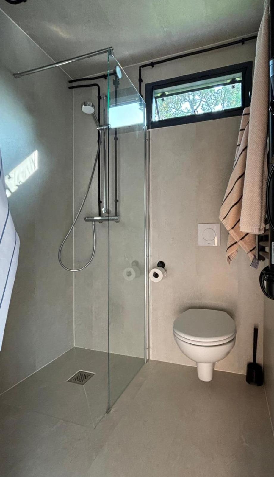 Tiny House The Cabin Peize Εξωτερικό φωτογραφία